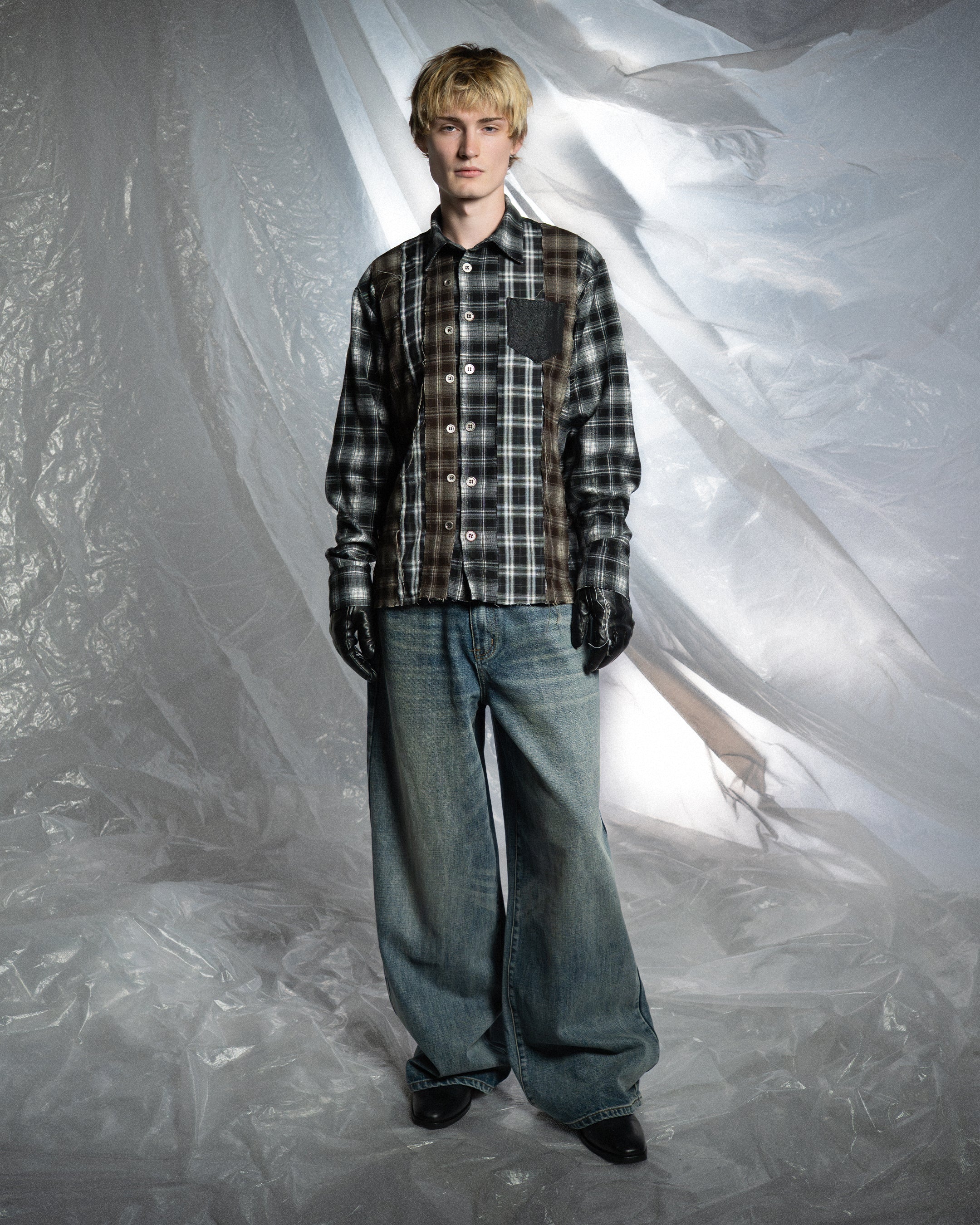 VINTAGE LIGHTWASH BAGGY JEANS - Image 3